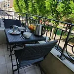 Medicis Charmant Studio Climatise Port Riquier Acropolis Apartment *