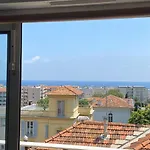 Sunshine Apartment Nice