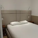 Share Aparthotel