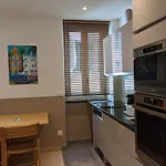 Aparthotel Share 3*