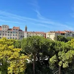 Spacious 3 Bedroom Flat Center - Magnificent View Apartment