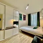 Spacious 3 Bedroom Flat Center - Magnificent View Nice