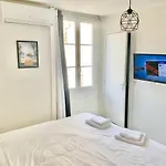 The Minimalist Cosy House Massena, Nice