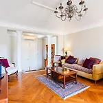 Lung Arno Ap4300 By Riviera Holiday Homes