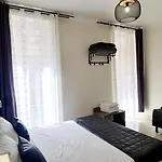 Esperance Hotel