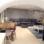 Charming And Modern Cave In The Heart Of The Port