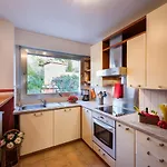 Les Oliviers: Serene Rooftop Retreat With Sea Views And Pool *