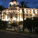 Apartment Fully Equipped For 3, Near Negresco