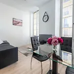 Studio Famous Bd Victor Hugo - City Center