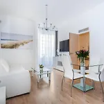 Lamartine- Heart Of Center- Modern And Design Flat