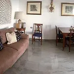 Acquamarina - Vue Apartment *