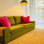 Apartment Elegant, Spacious, Central *