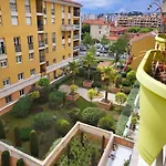 Invitation A La Detente Apartment