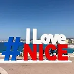 Joli Studio Proche Plage - Nice Yourhosthelper