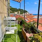 Cosy Penthouse Old Town Sea View Little Terraces Air Conditionned * Nice