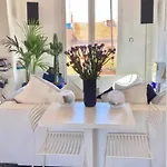 Apartment Cosy Penthouse Old Town Sea View Little Terraces Air Conditionned