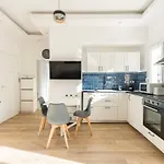 Apartment Renovated Near The