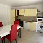 Appartement Piscine Les Pieds Dans L\'Eau