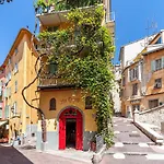 Cocoon Beach Central Proche Mer