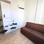 Cosy studio ensoleillé - centre-ville – TRAM/AC