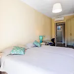 Iconic 2 Ap4375 By Riviera Holiday Homes