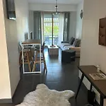 Bel Proche De La