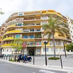 Le France Ap4350 By Riviera Holiday Homes