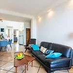 Le France Ap4350 By Riviera Holiday Homes