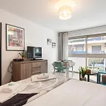 Studio Massenet Five Stars Holiday House