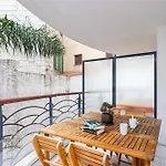 1 Bedroom Downtown Carre D'or With Garage Apartment Nice