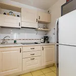 1 Bedroom Downtown Carre D'or With Garage Apartment *
