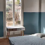 Charming 3 Bedrooms Seaside Apartment 2 Bedrooms Available Before 20 May