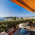 Renting - Carnot - Escape To The French Riviera Terrace With Sea View Apartment