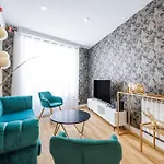 Renting - Offenbach - Luxury Fully Equipped Center Apartment Nice