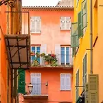 Apartment Evasion Romantique Sous Les Toits Au Coeur Du Vieux *