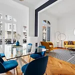 Renting - Foch - Luxury Bourgeois & Design At The Heart Of *