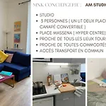 Am Apartment *