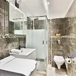 Apartment Bright In The Heart Of