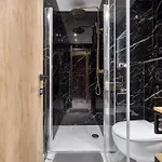 Nice Renting - 5France - Luxe Suite & Comfort Seafront Massena