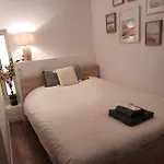 Beautiful Old Town Flat, Near The Apartment *