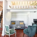 Charming Apartment Old Town