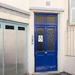 La Porte Bleue Furnished Flat
