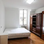 Rully Apartment