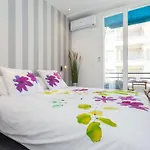 Royal Apartment Near The Beaches