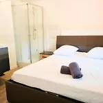 Appartement Avec Terrasse Et Piscine Nice