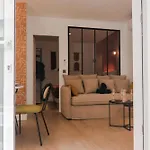 Angleterre 1 - Appartement Confort Proche Gare