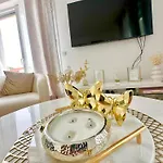 Lili House