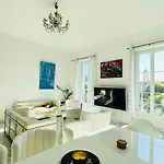 Apartment Spacious 3 Bedroom Flat Center - Magnificent View Nice