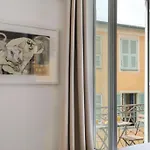 S3 Suite Bonaparte 5 Min To Old Town Balcony & Ac