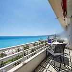 Wonderful Apartment On Sea